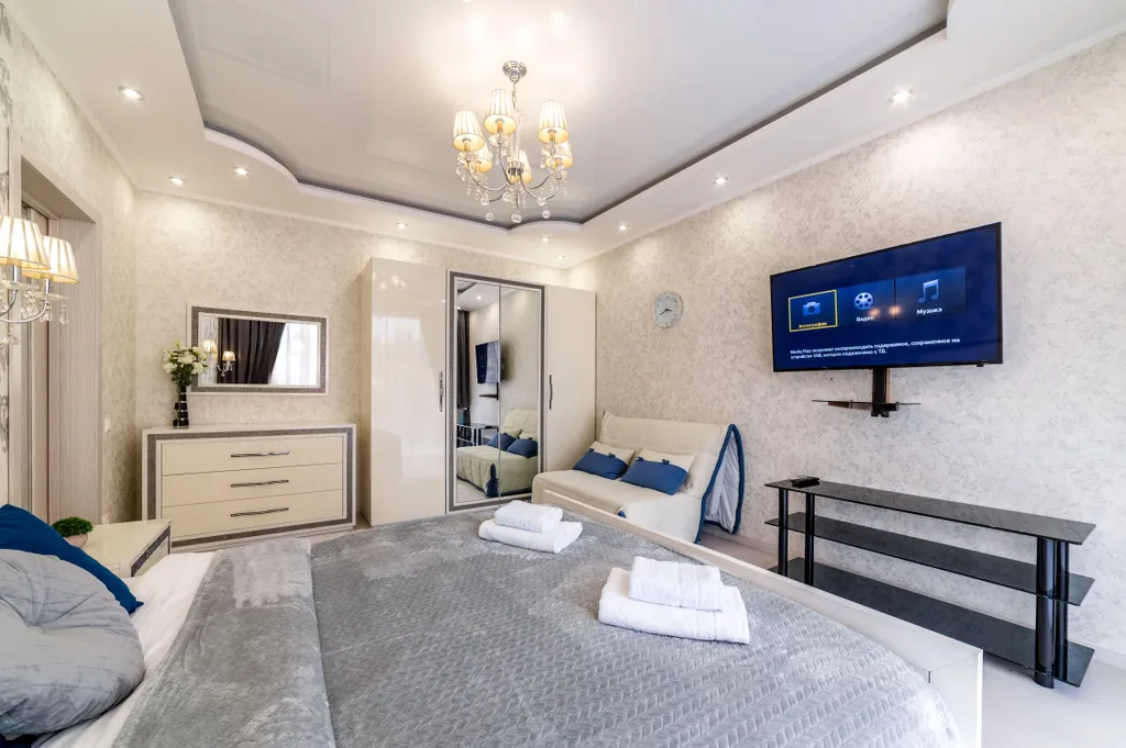 Евротрёшка с видом на море и город