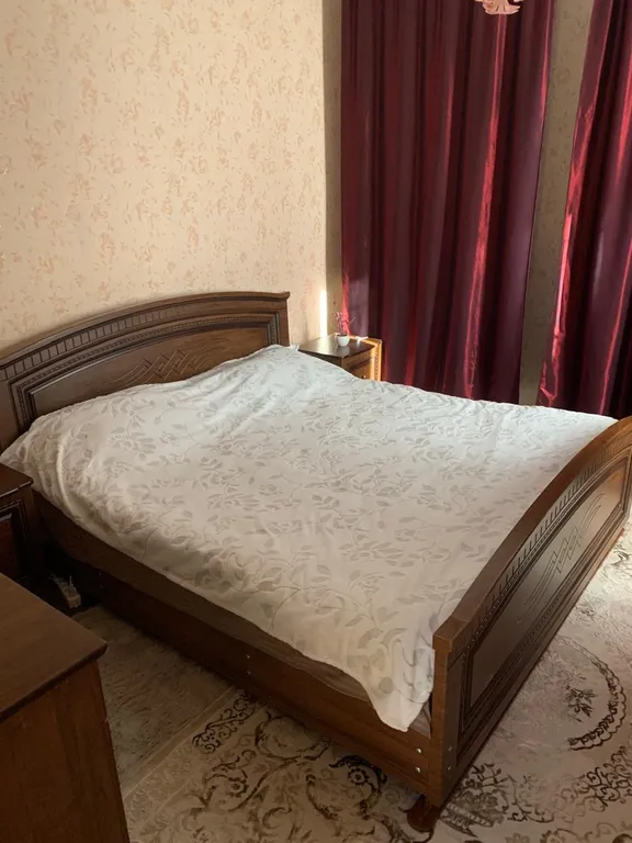 Полдома в центре города недалеко центр. рынок, удобный выезд в горы