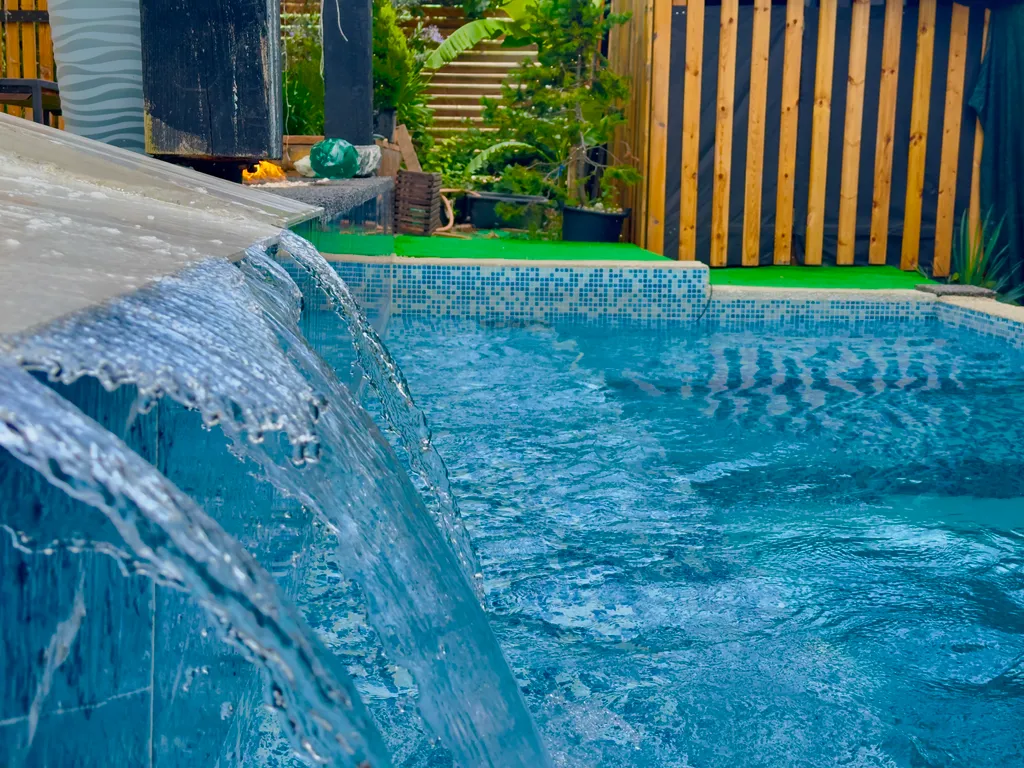 Квартира Комната — аренда посуточно в Орёл-Изумруд