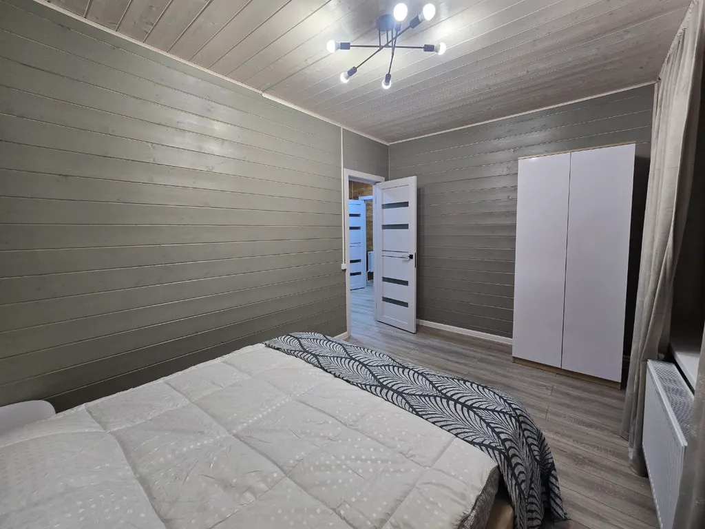 Коттедж Дом у реки в 1 минуте от пляжа — Шишкино