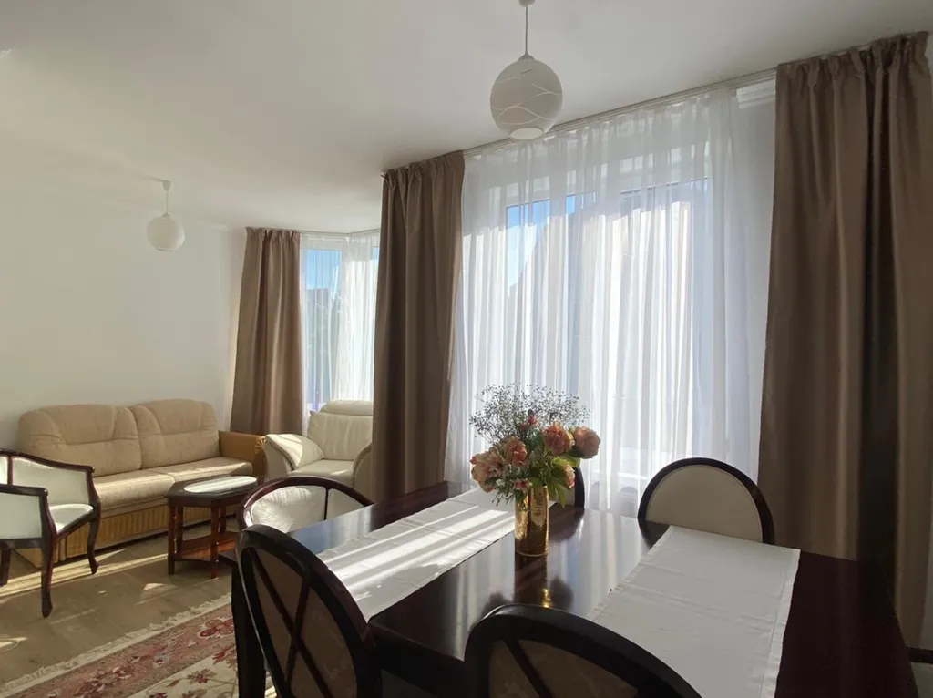 Двухуровневая квартира в центре