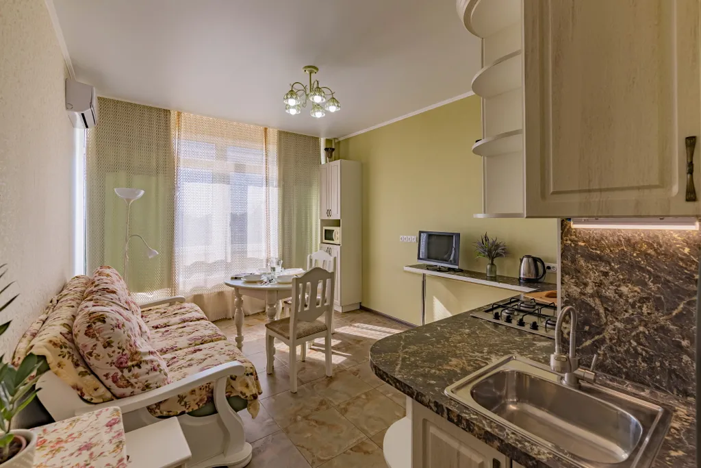 Квартира 1-комнатная квартира Прованс с открытым балконом и видом на море — Геленджик