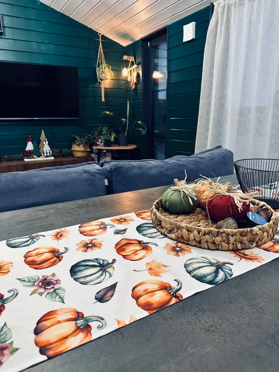 Новый дизайнерский дом с сауной и чаном