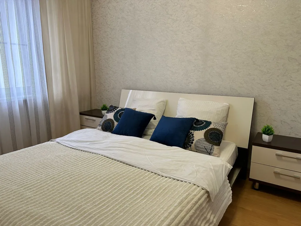 Трёхкомнатная квартира на ДОСААФе — аренда посуточно в Томск