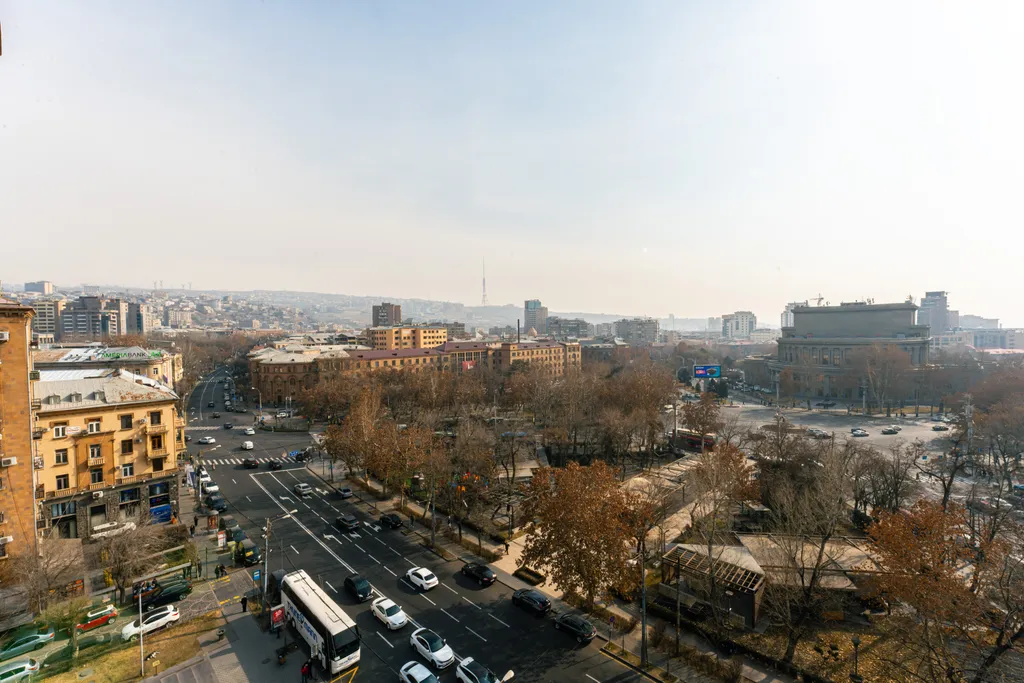 Апартаменты с видом на Каскад