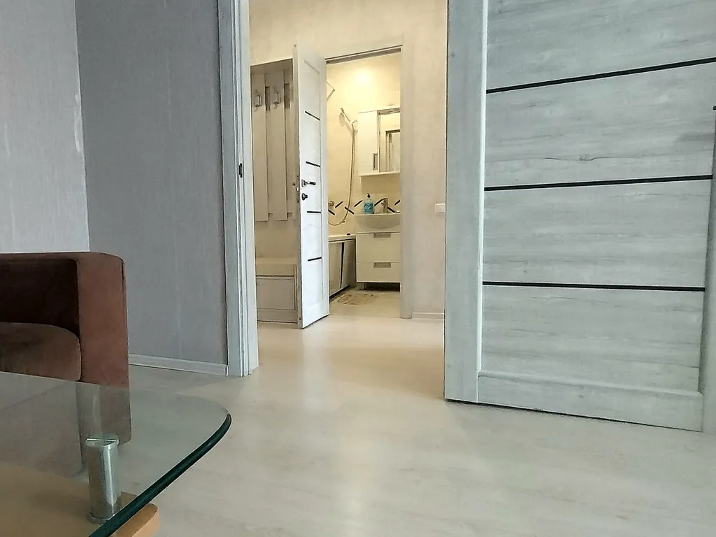 Уютная квартира с современным классическим ремонтом для встреч