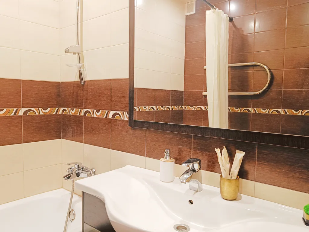 Двухкомнатная квартира на Склизкова