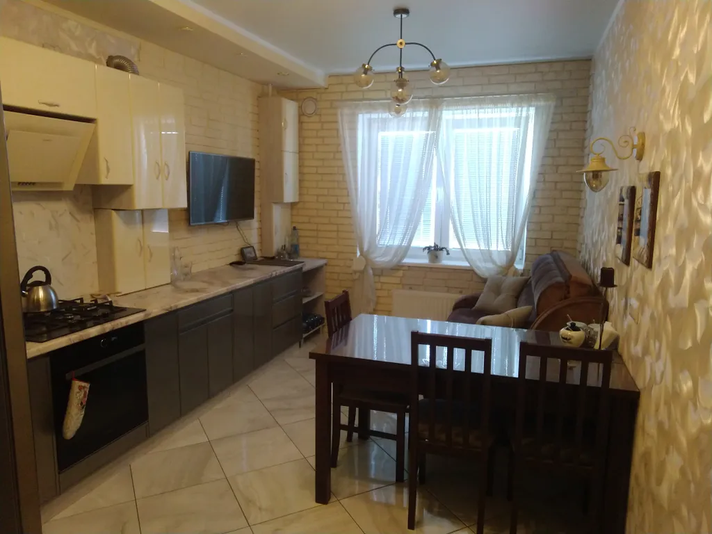 Квартира 2-комнатная Квартира — Калининград