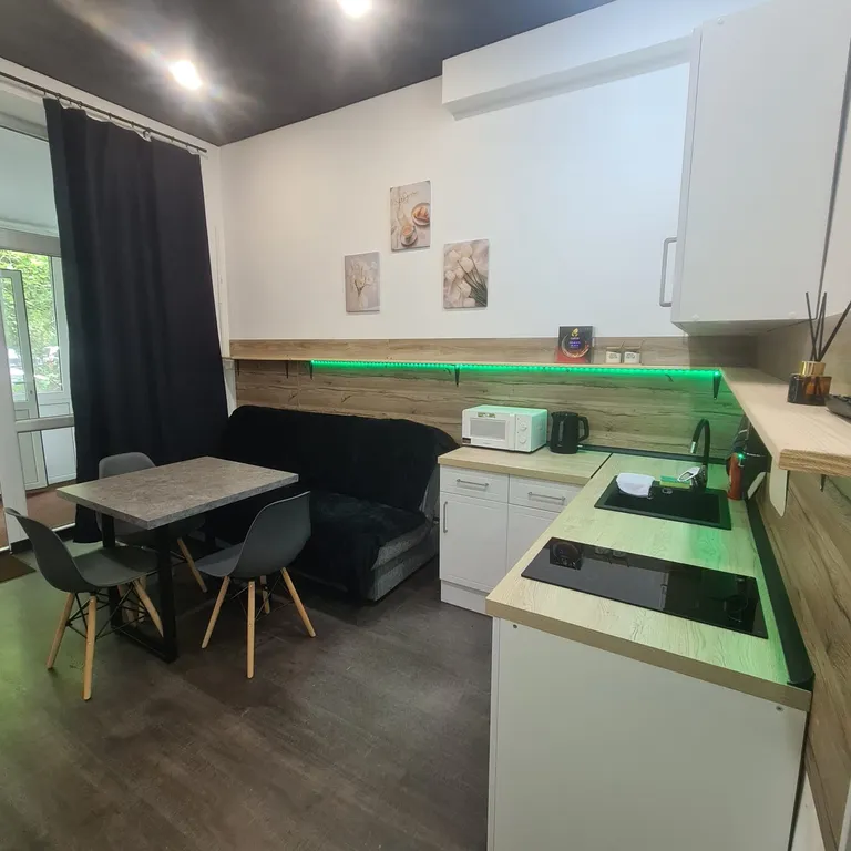 Квартира Уютная квартира в самом центре с отдельным входом — Калининград