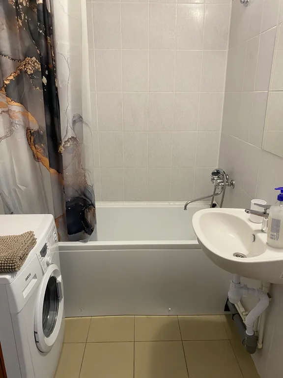 Квартира Просторная 2-комнатная квартира с бойлером — Гатчина