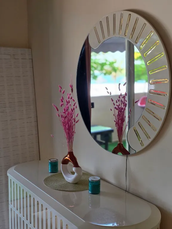 Апартаменты с частным пляжем и видом на море на острове Марджан