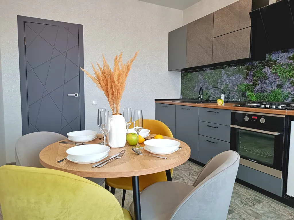 Стильная квартира у набережной