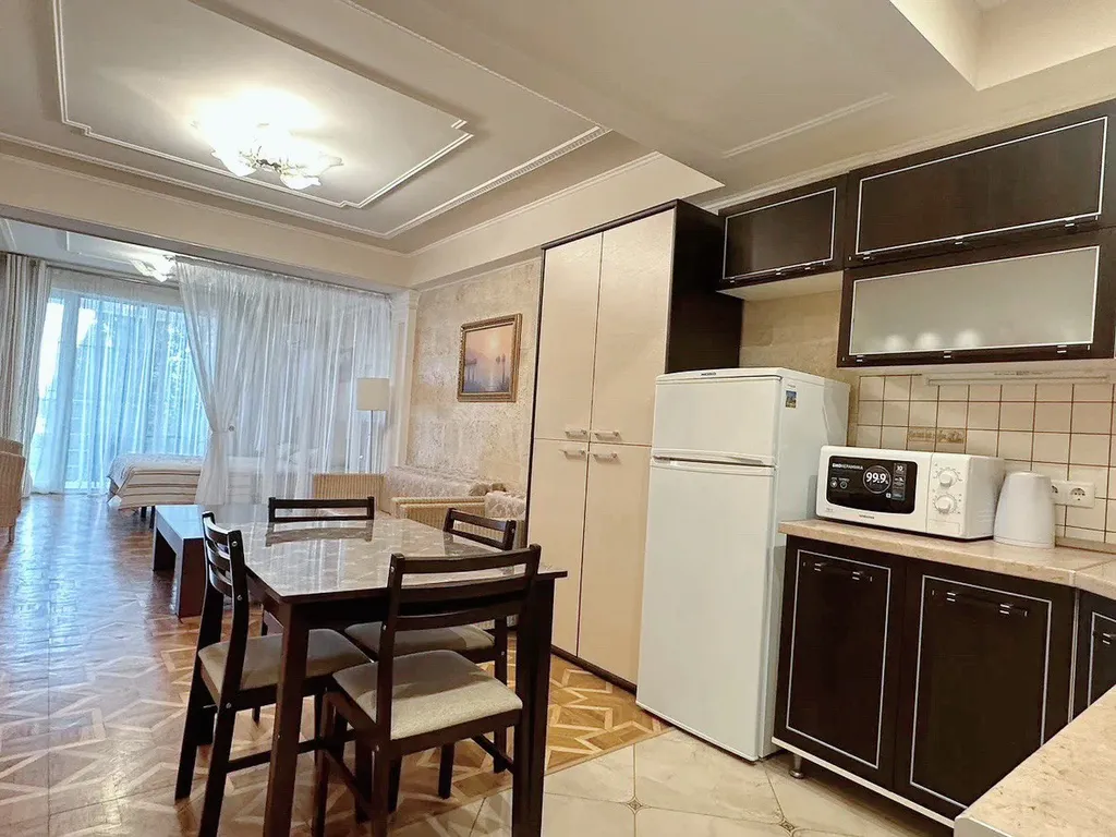 Апартаменты варвара с видом на море