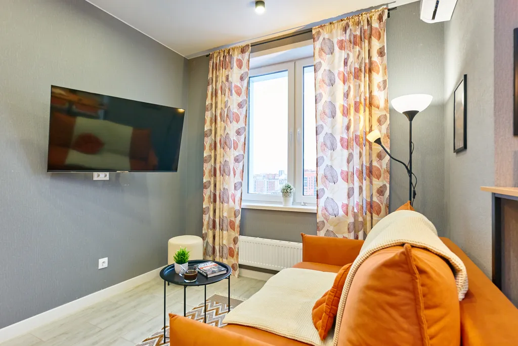 Современная студия в новом доме