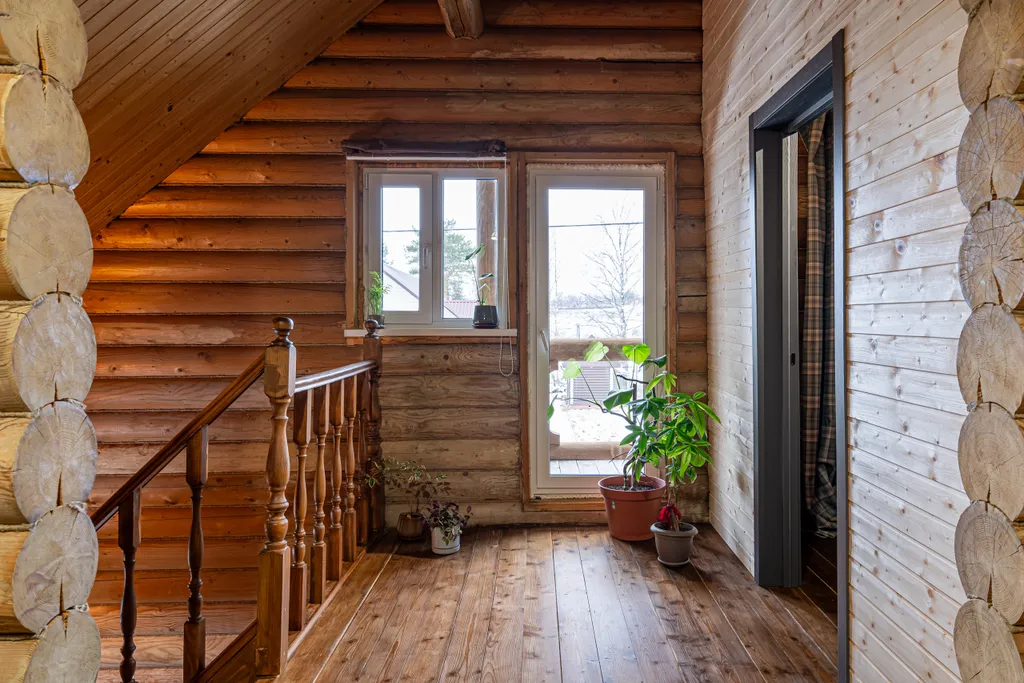 Уютный бревенчатый дом