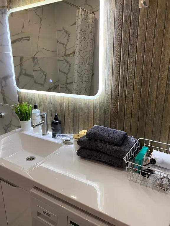 Новая квартира с видом на город