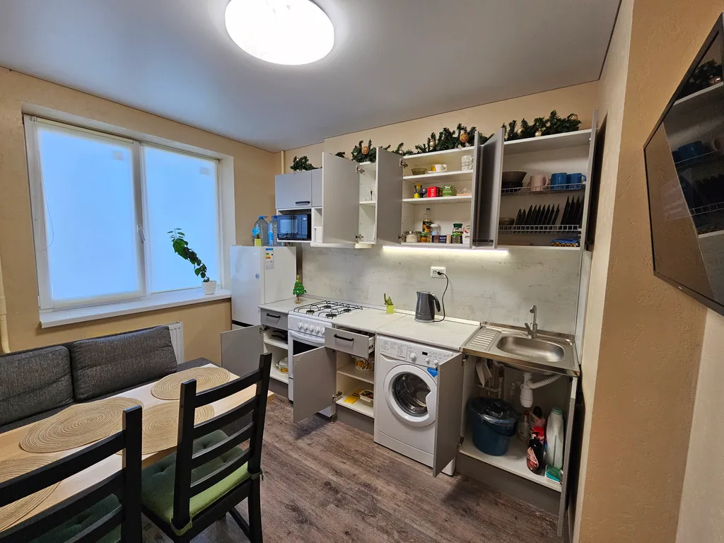 Квартира с удобной транcпopтной рaзвязкой в Крым