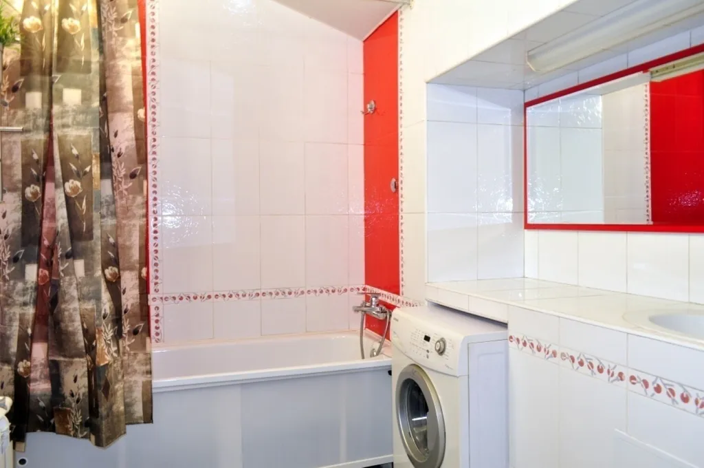 Современная четырехкомнатная квартира