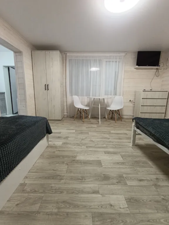 Квартира с тенистым мини двориком