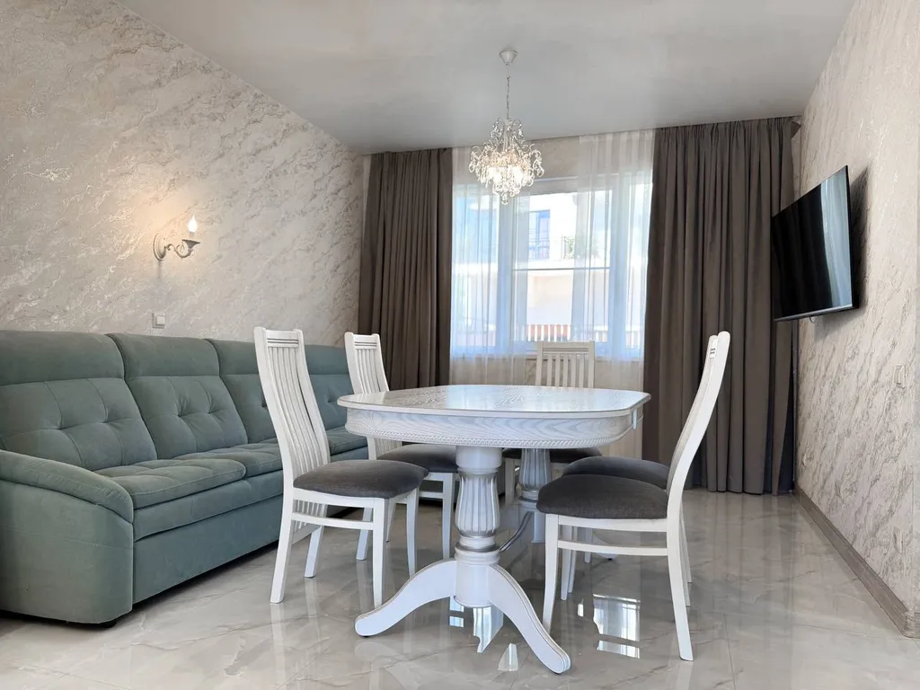 Дом с видом на море