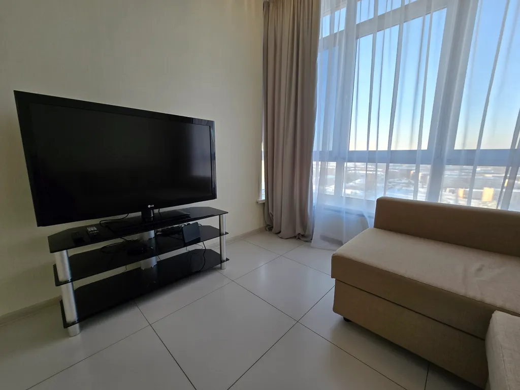 Просторная квартира рядом с Парком Ангелов