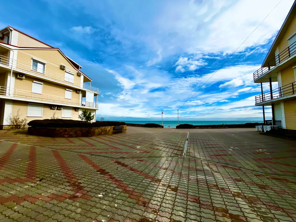 Таунхаус на берегу моря Катран