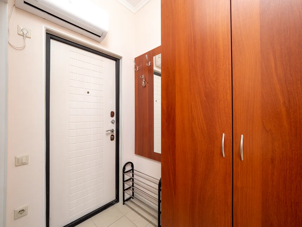 Квартира Квартира Студия у моря с теплым бассейном — Сириус