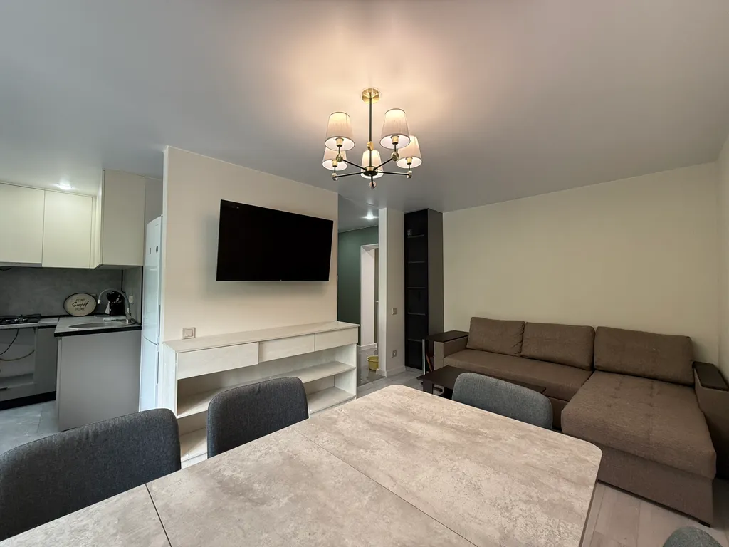 Новая евротрешка толтый мыс 5-7 мин до моря