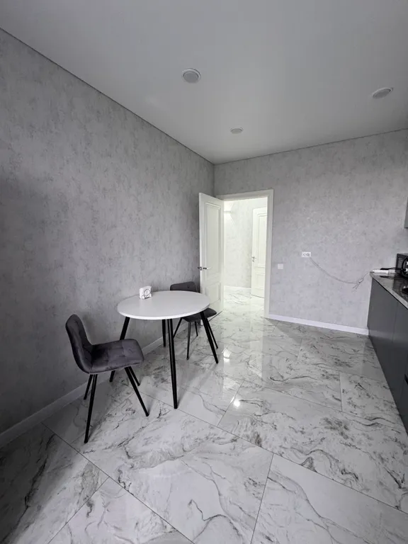 Уютная однокомнатная квартиру близко к аэропорту