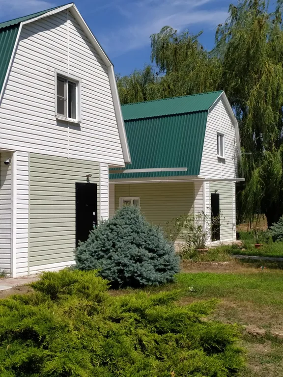 Номер на двоих на берегу реки Бахтемир