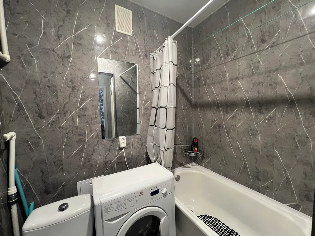 Уютная квартира с ремонтом в центре северного рынка для троих человек