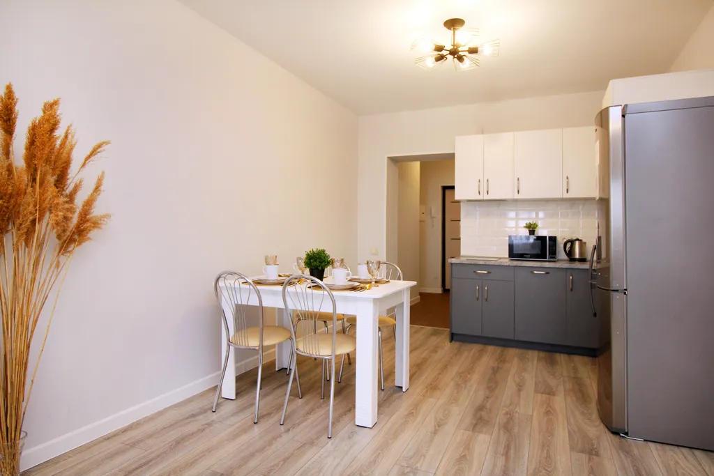 Интересная двушка в Молодежке