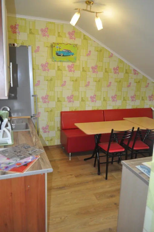 Уютная комната у моря