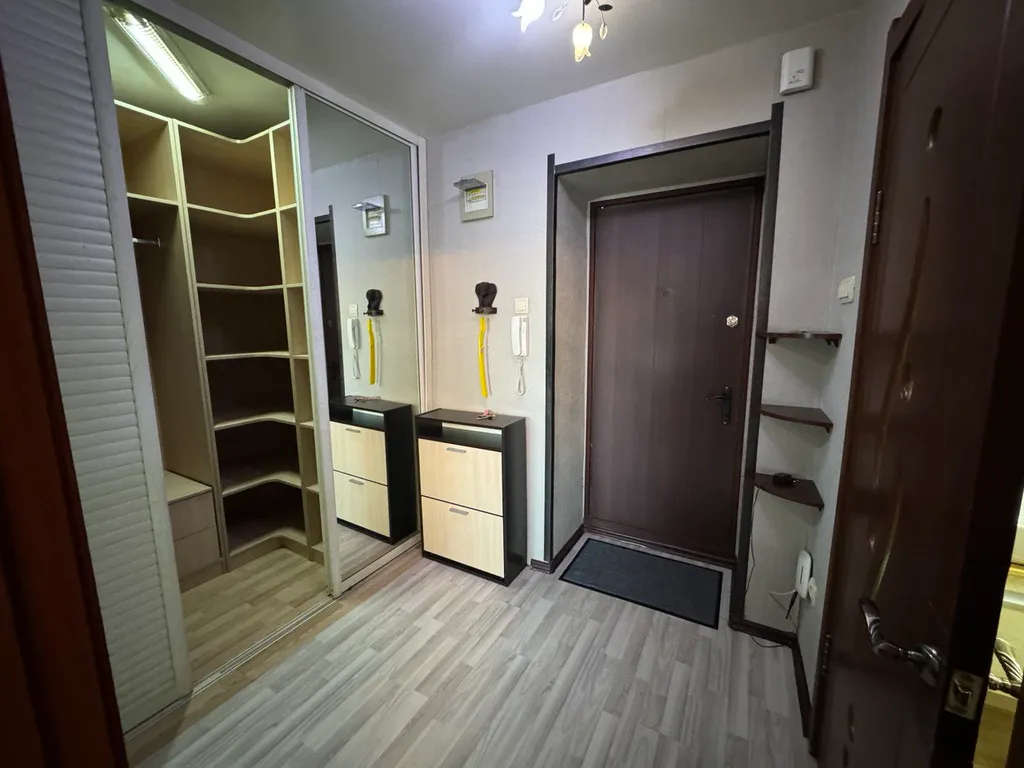 Квартира 1-комнатная квартира в спокойном, живописном районе — Владивосток