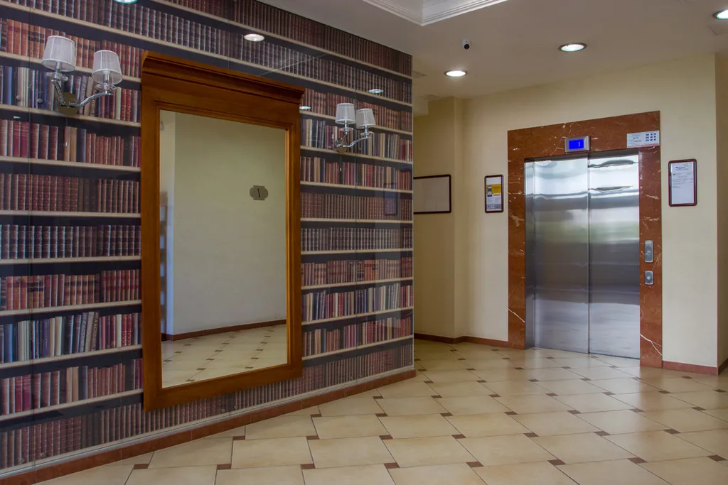 Просторная квартира на Петроградке с паркингом