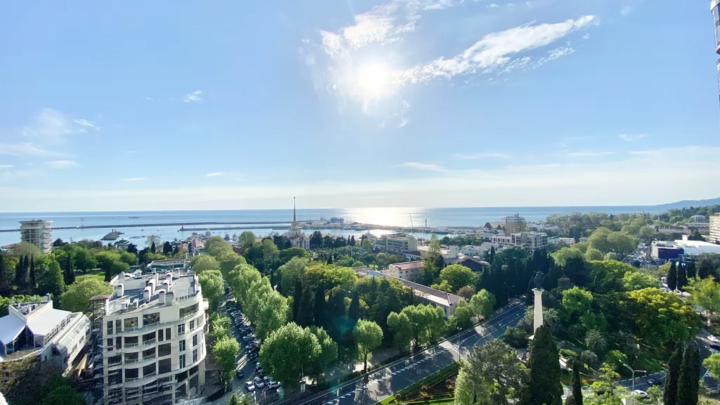 Квартира Квартира с видовым балконом на море и морской порт — Сочи
