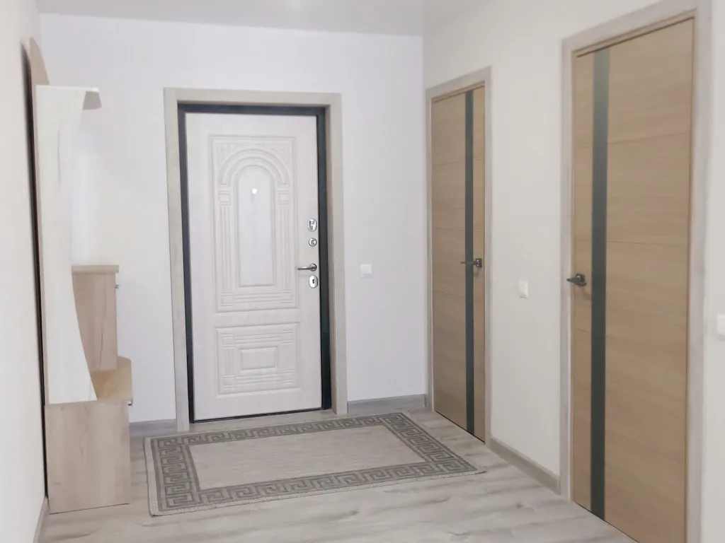 Домик с видом на озеро