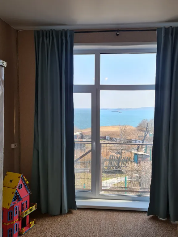 Дом Бархатная 1