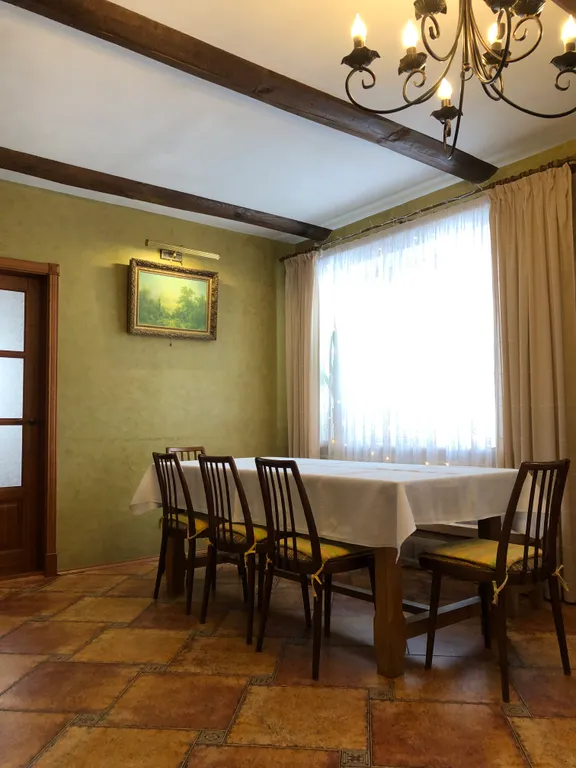 Дом у озера в 10 минутах ходьбы от центра города