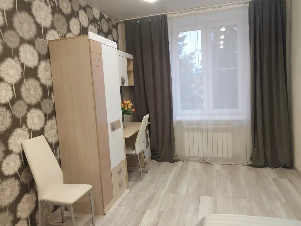 Уютная квартира с высокими потолками