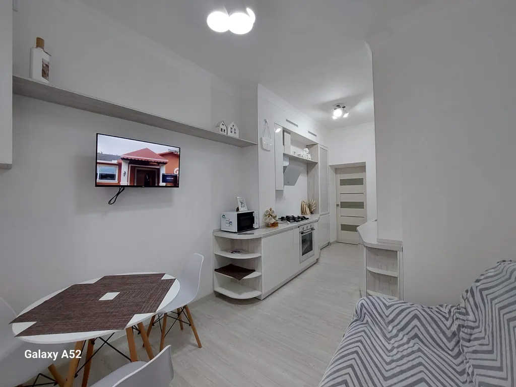 Квартира Романтическая белая нежность