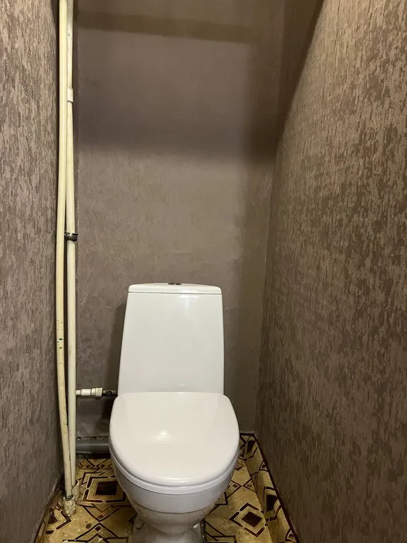 Просторная двушка у метро московская