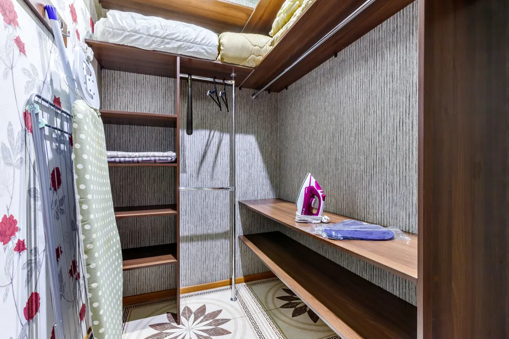 Просторная 2 комнатная квартира в центре