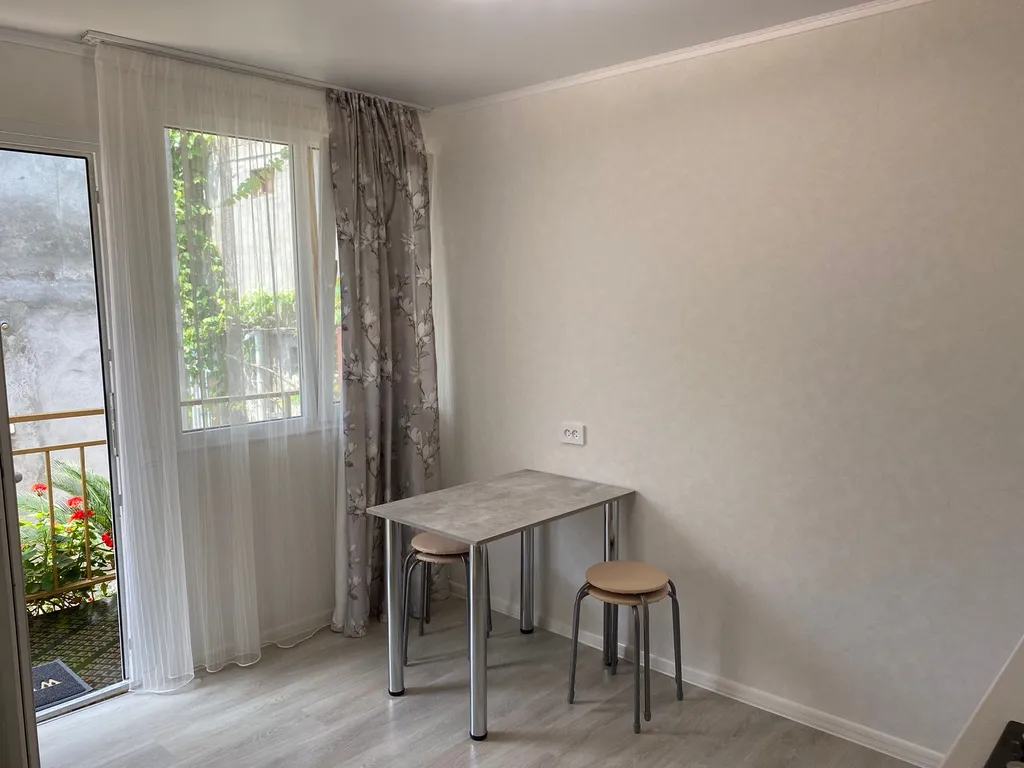 Квартира Комната — Гагра