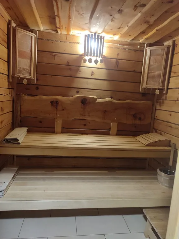 Маленькая кедровая вилла VillasViktoria