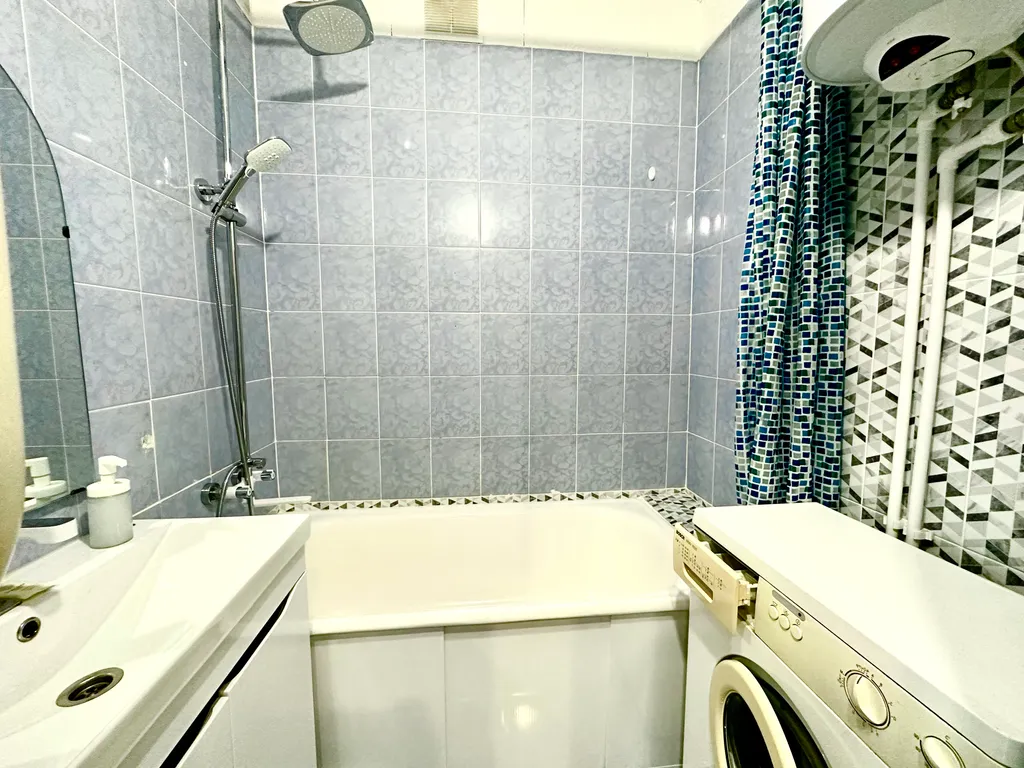 Уютная квартира у ТЦ Сити