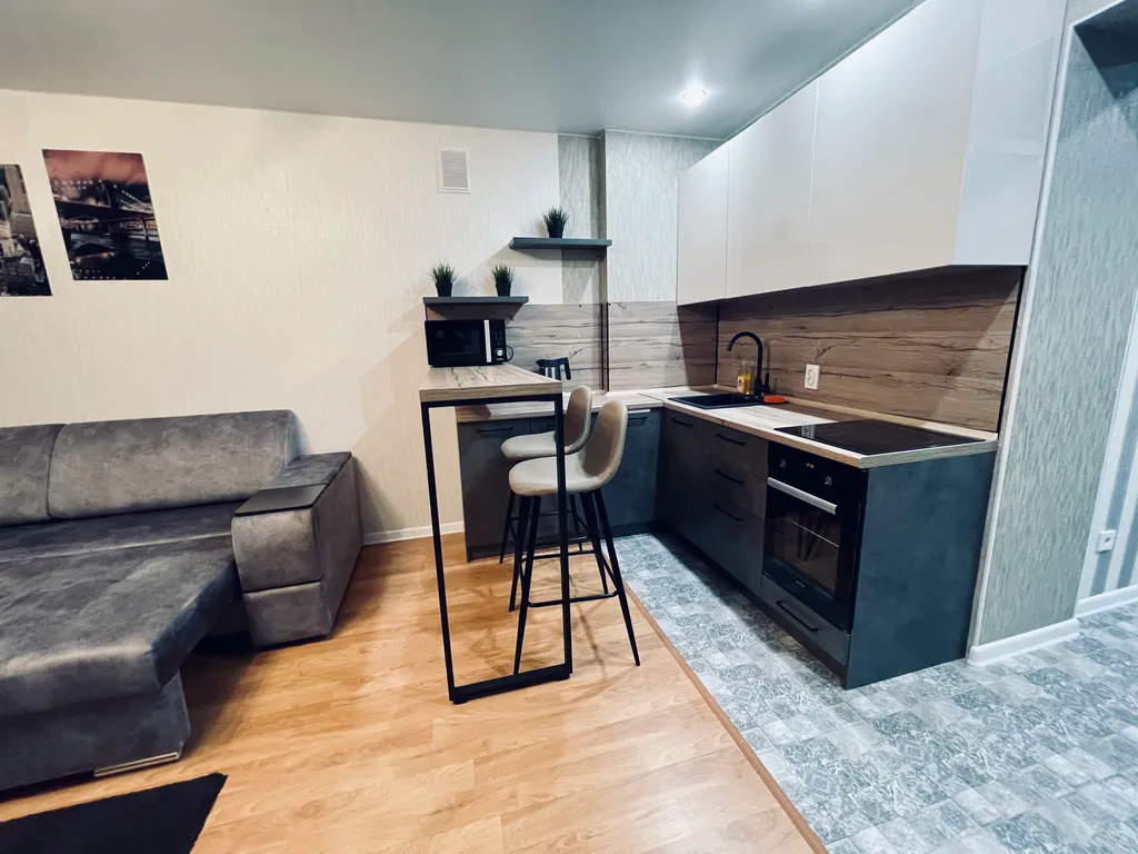 Теплая студия возле автотрассы М5