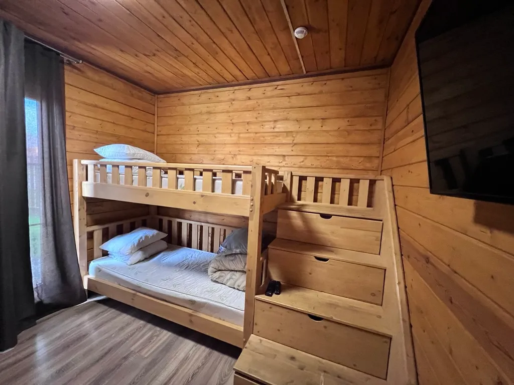 Коттедж с сауной