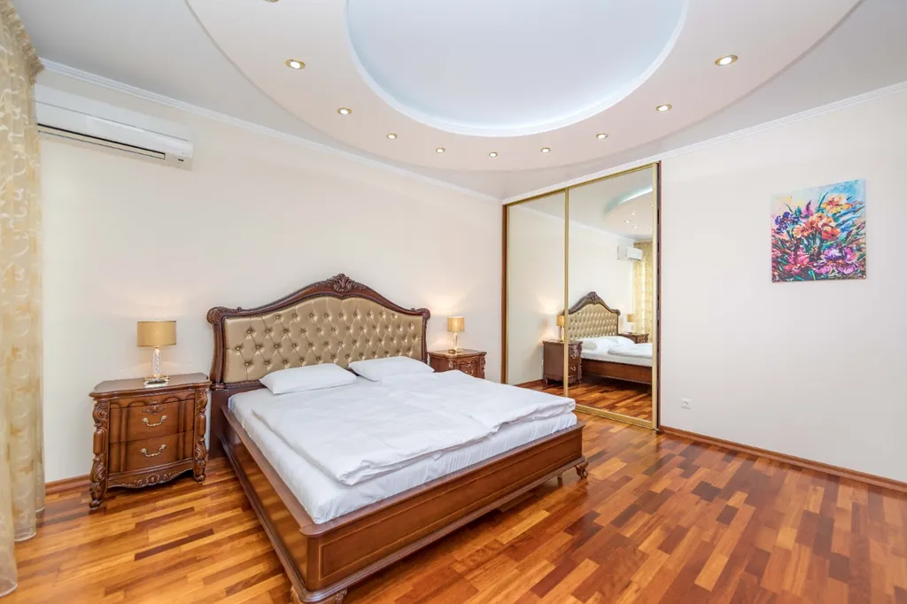 Уютный коттедж в самом центре