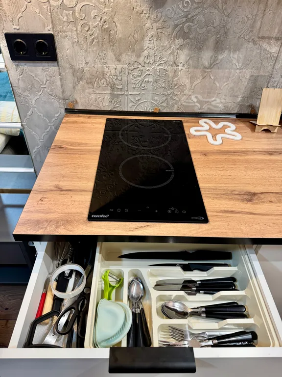 Студия с панорамным видом на Москву